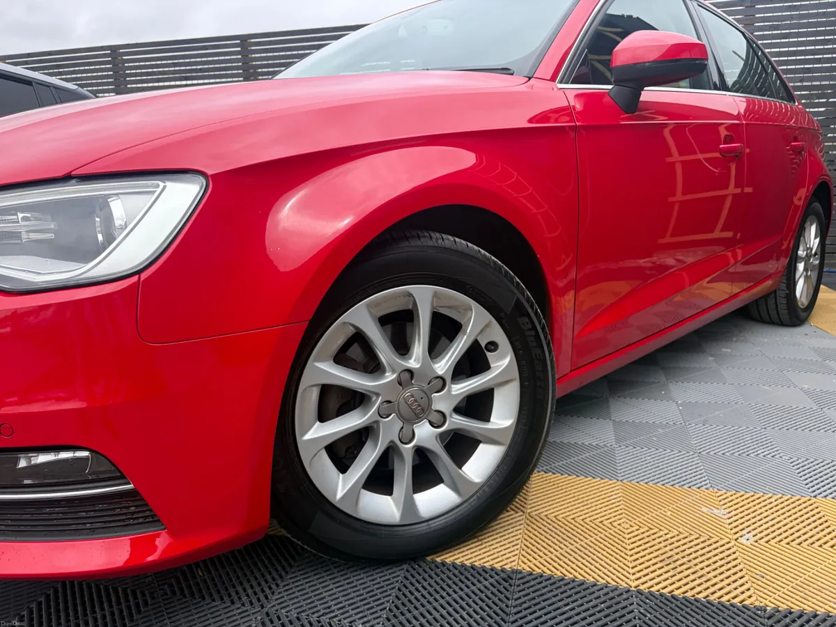 Audi A3 1.4 TFSI Auto Leather interior - Image 3