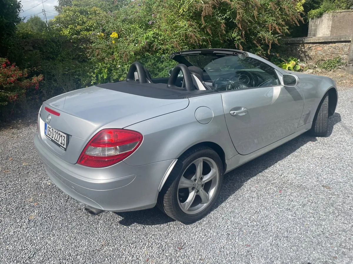 Mercedes-Benz SLK 2005 - Image 6