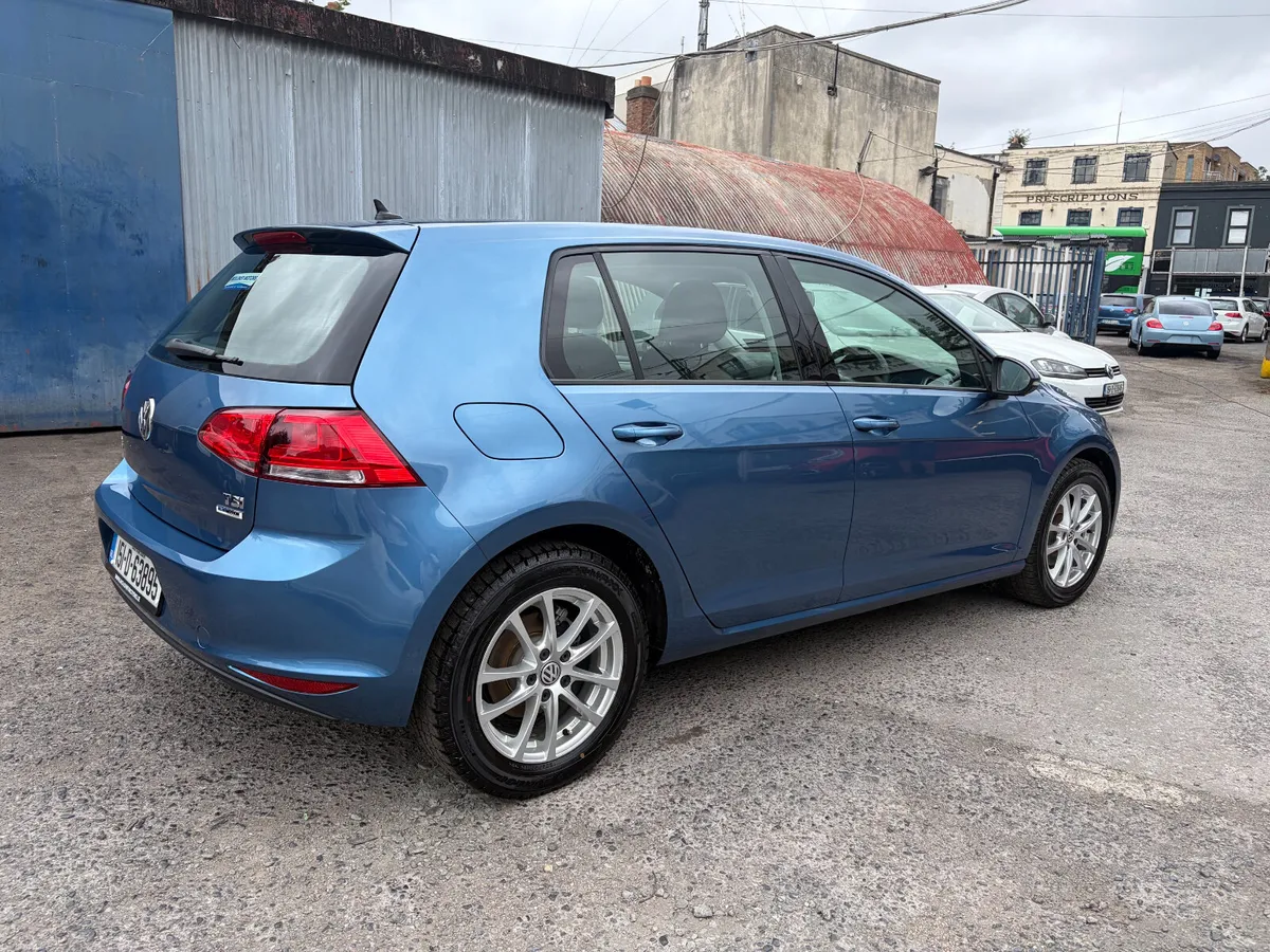 2105 VOLKSWAGEN GOLF, COMFORTLINE, AUTOMATIC - Image 3