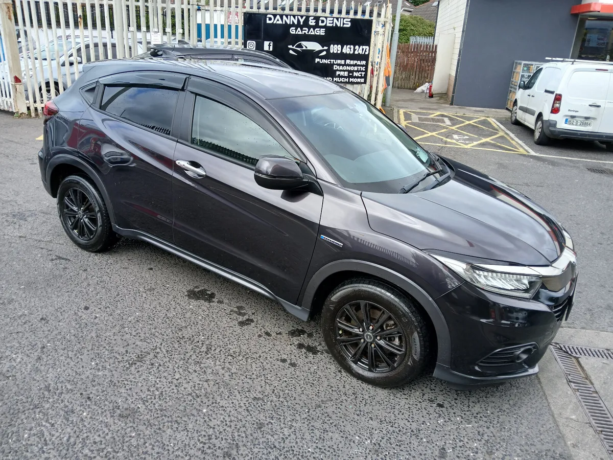 Honda Vezel 2020 low mileage tax and nct - Image 1