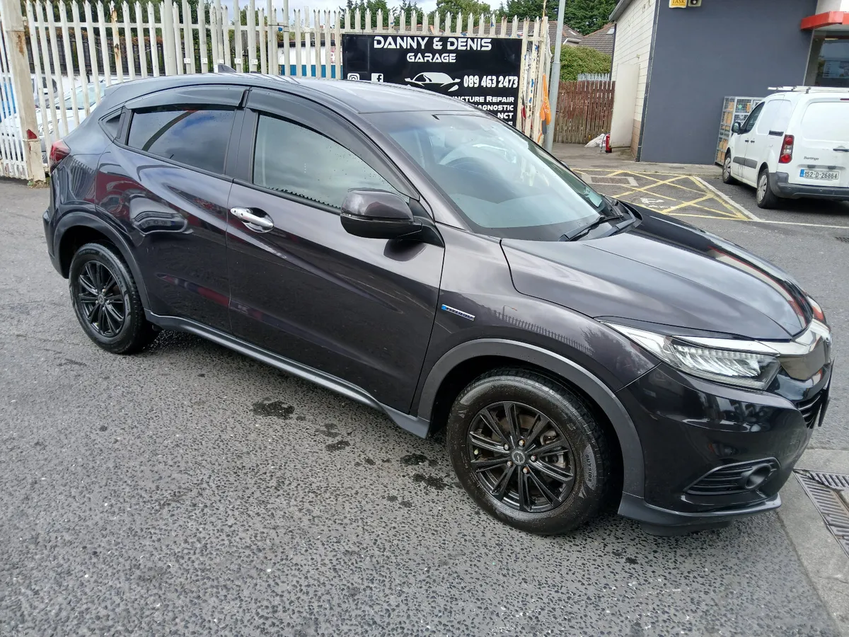 Honda Vezel 2020 low mileage tax and nct - Image 5