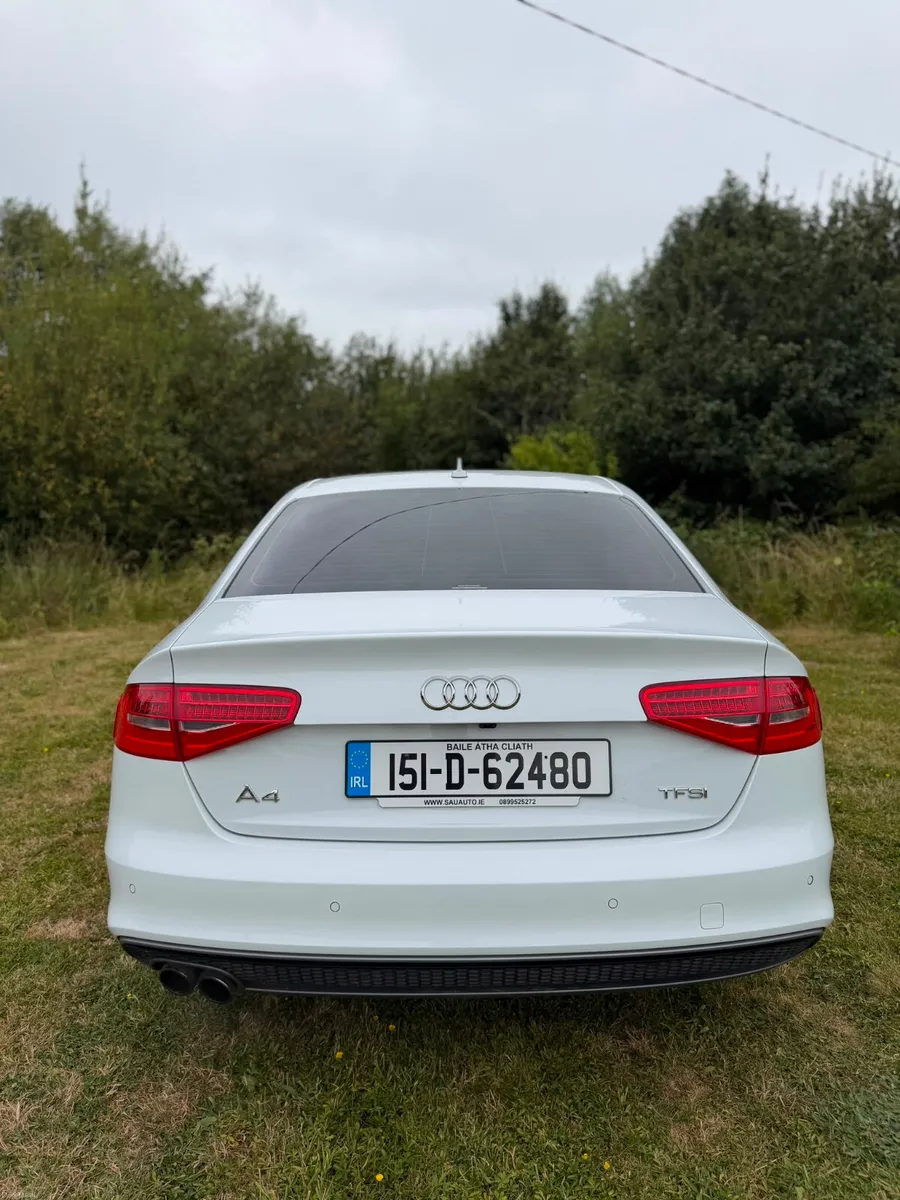 Audi A4 2015 - Image 5