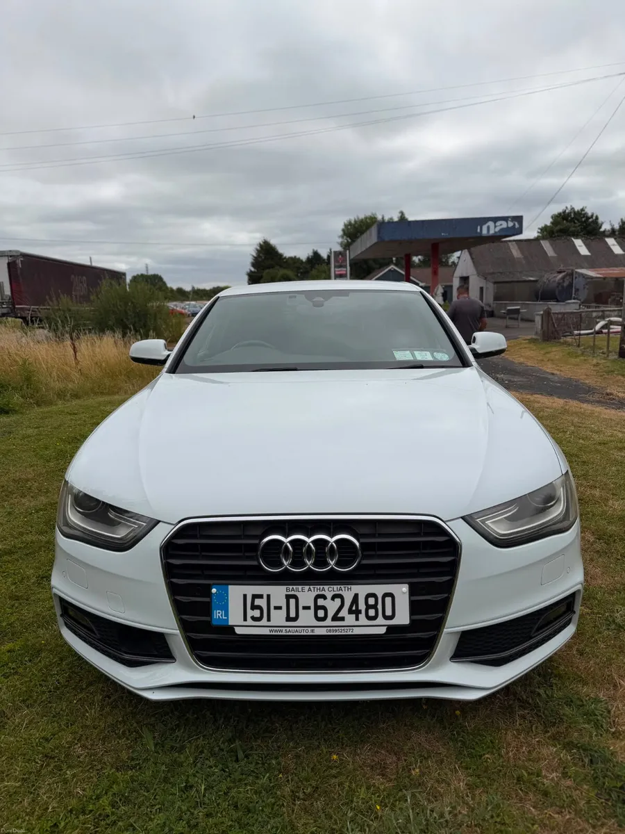 Audi A4 2015 - Image 2