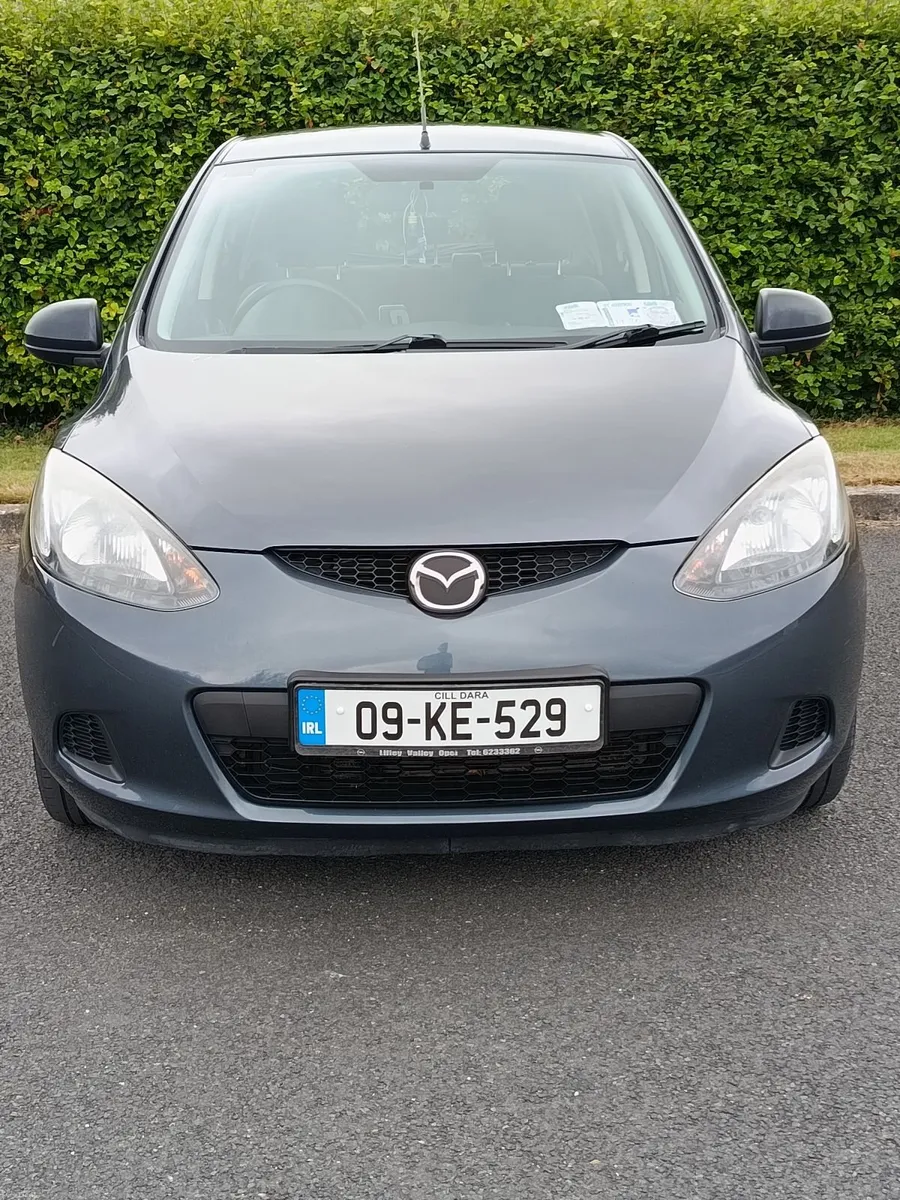 Priced to sell! Mazda 2 1.3 5 DR Comfort SE - Image 1