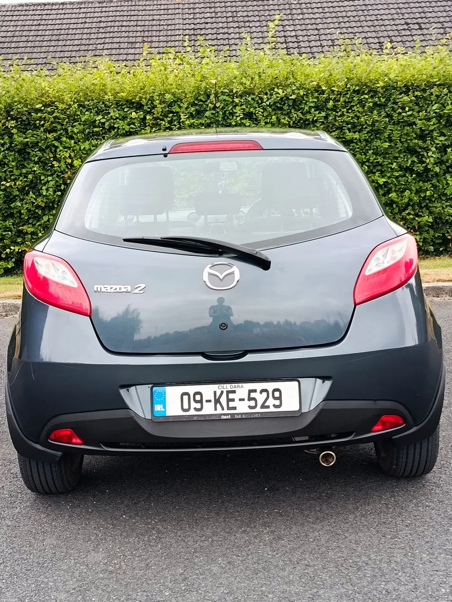 Priced to sell! Mazda 2 1.3 5 DR Comfort SE - Image 4