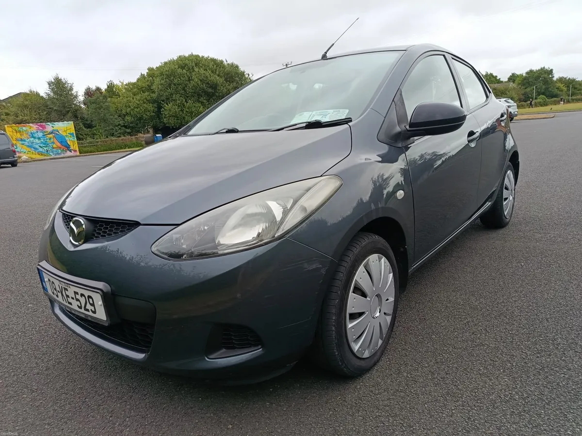 Priced to sell! Mazda 2 1.3 5 DR Comfort SE - Image 3