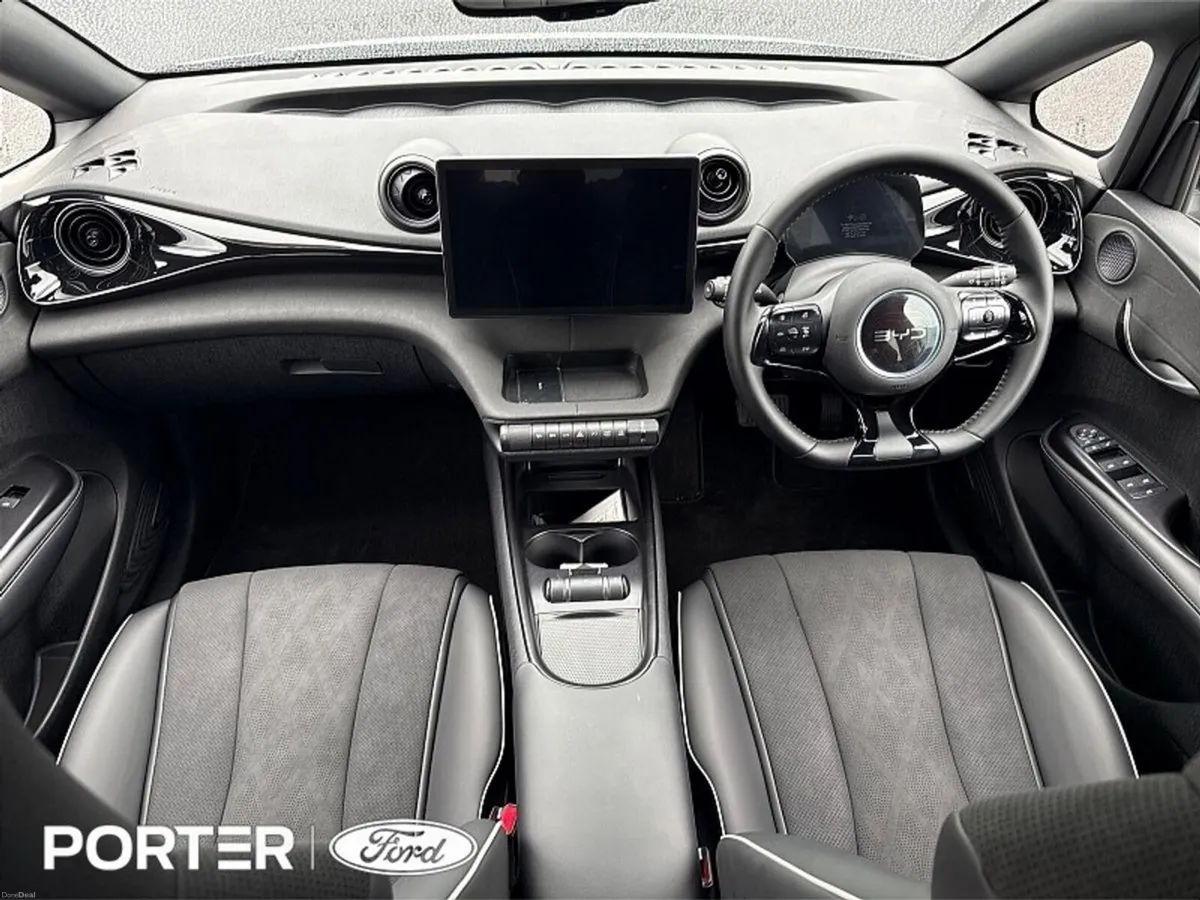 BYD DOLPHIN ACTIVE EV - Image 2