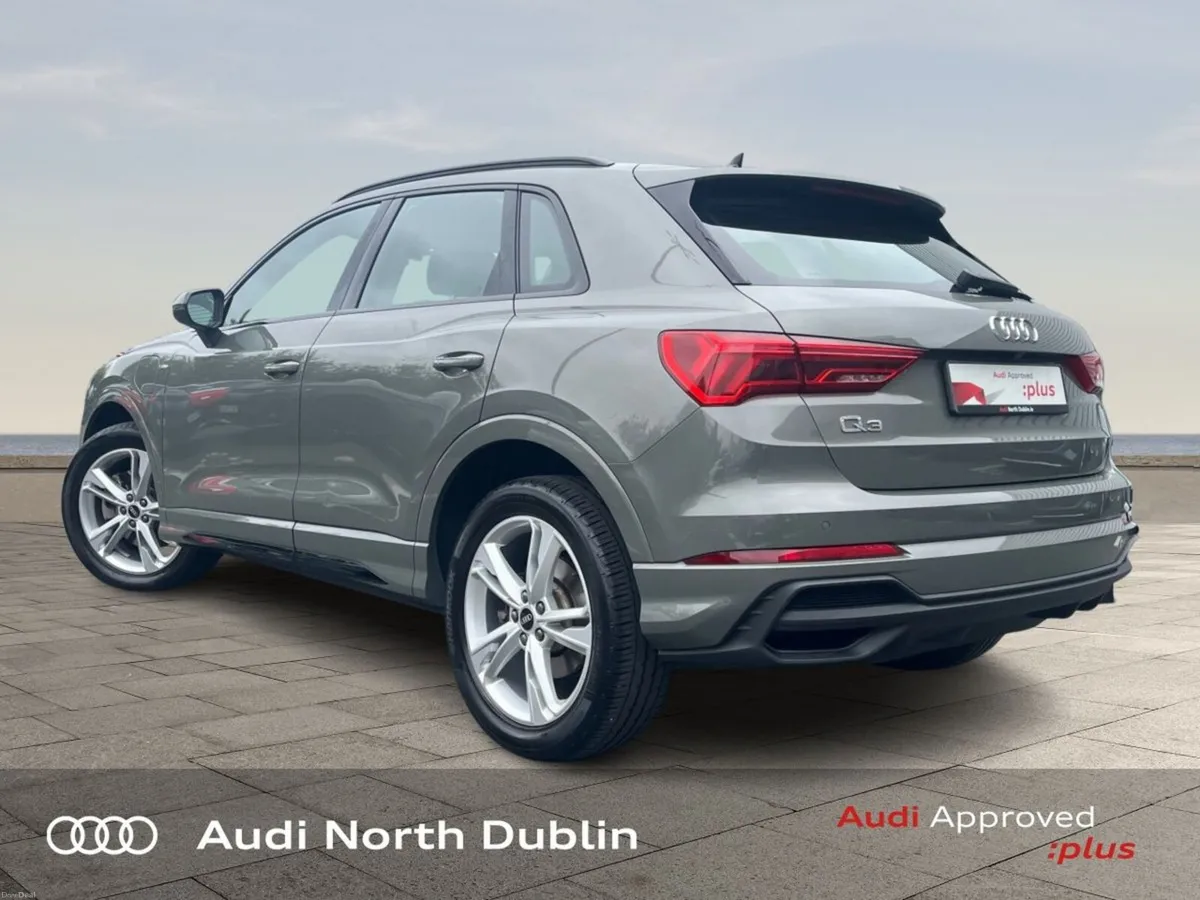 Audi Q3 45 TFSI E S Tronic S line - Image 5