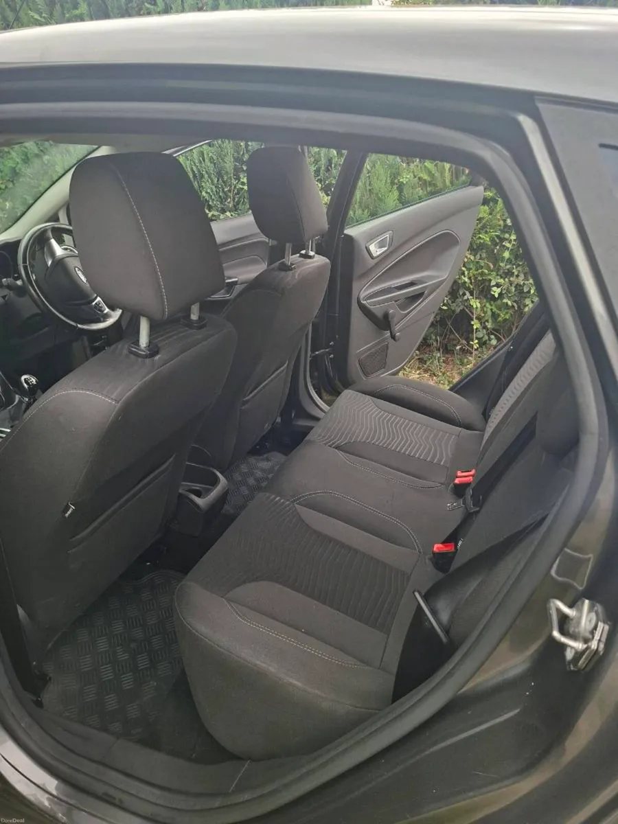Ford Fiesta 1.0 Zetec Eco Boost 100P Black - Image 3