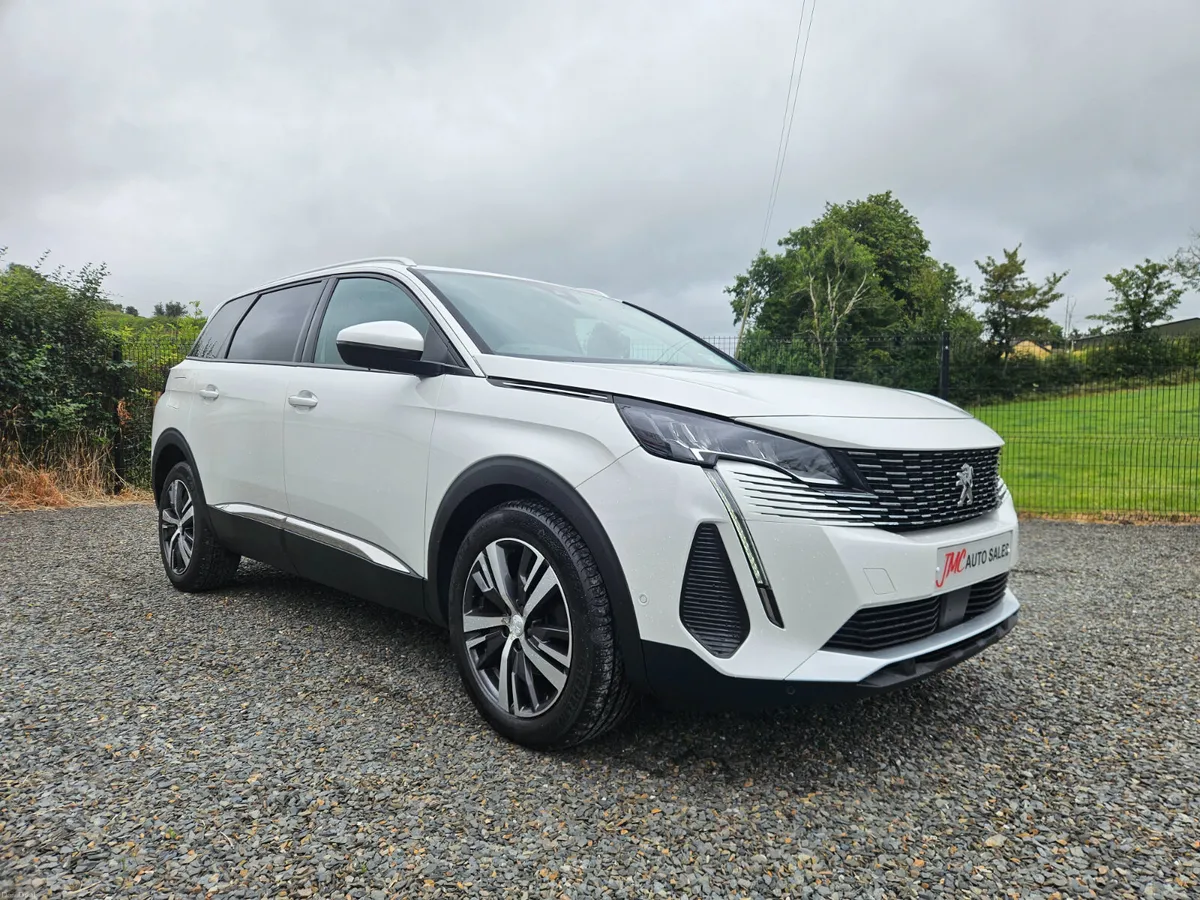 Peugeot 5008 2021 - Image 1