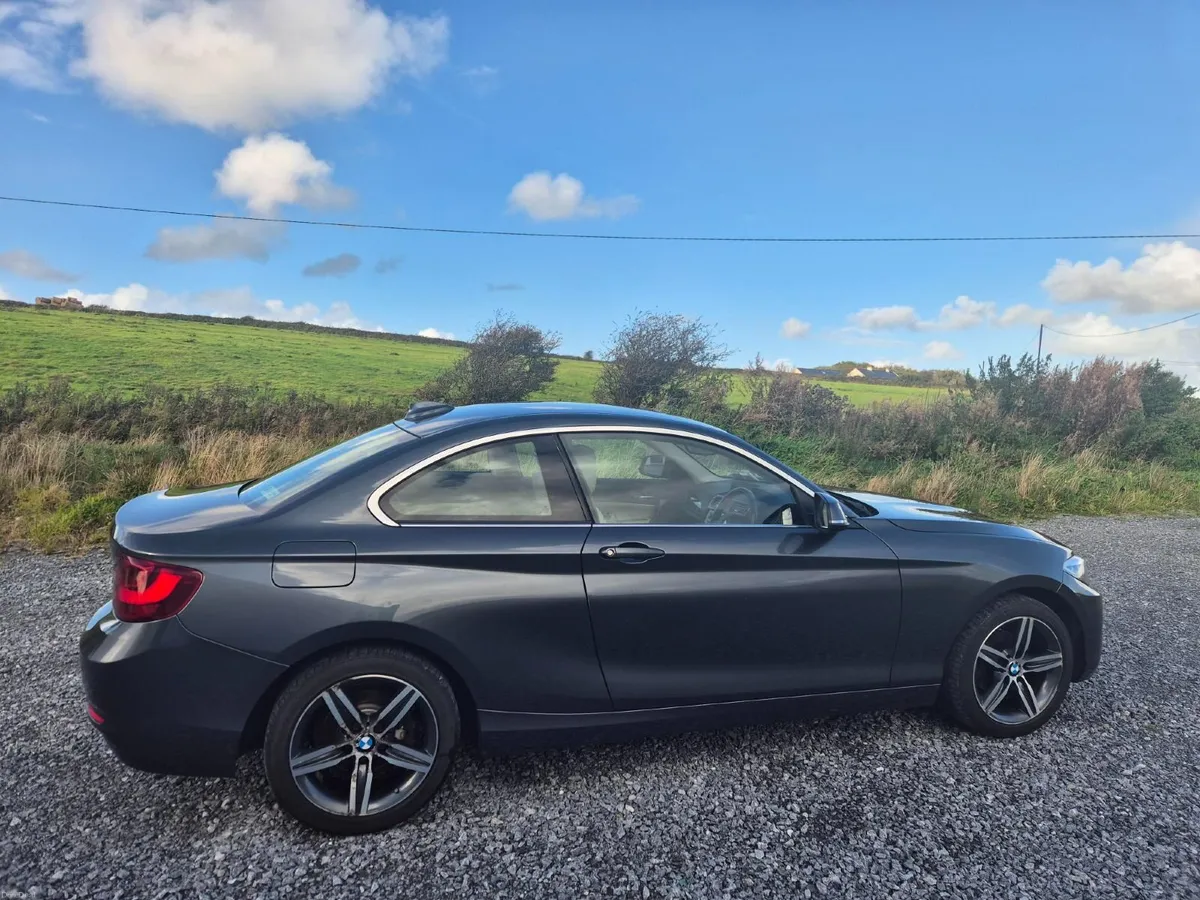 BMW 2-Series 2016 - Image 2
