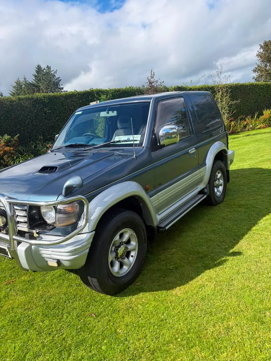 Mitsubishi Pajero 1993 - Image 5