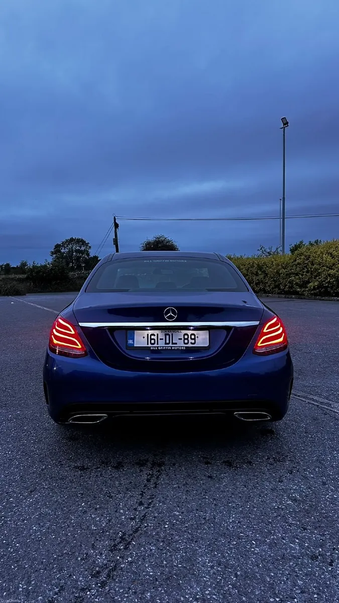 Mercedes-Benz C-Class 2016 - Image 5