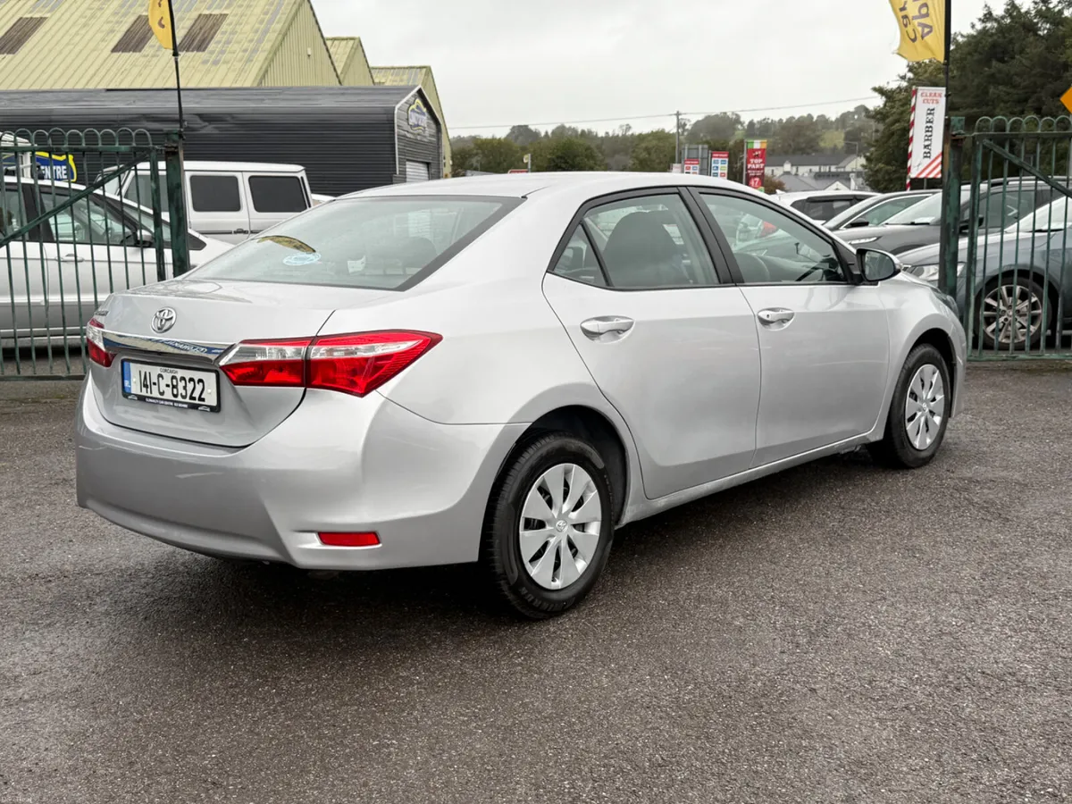 Toyota Corolla 1.4 D4D Diesel Manual - Image 6