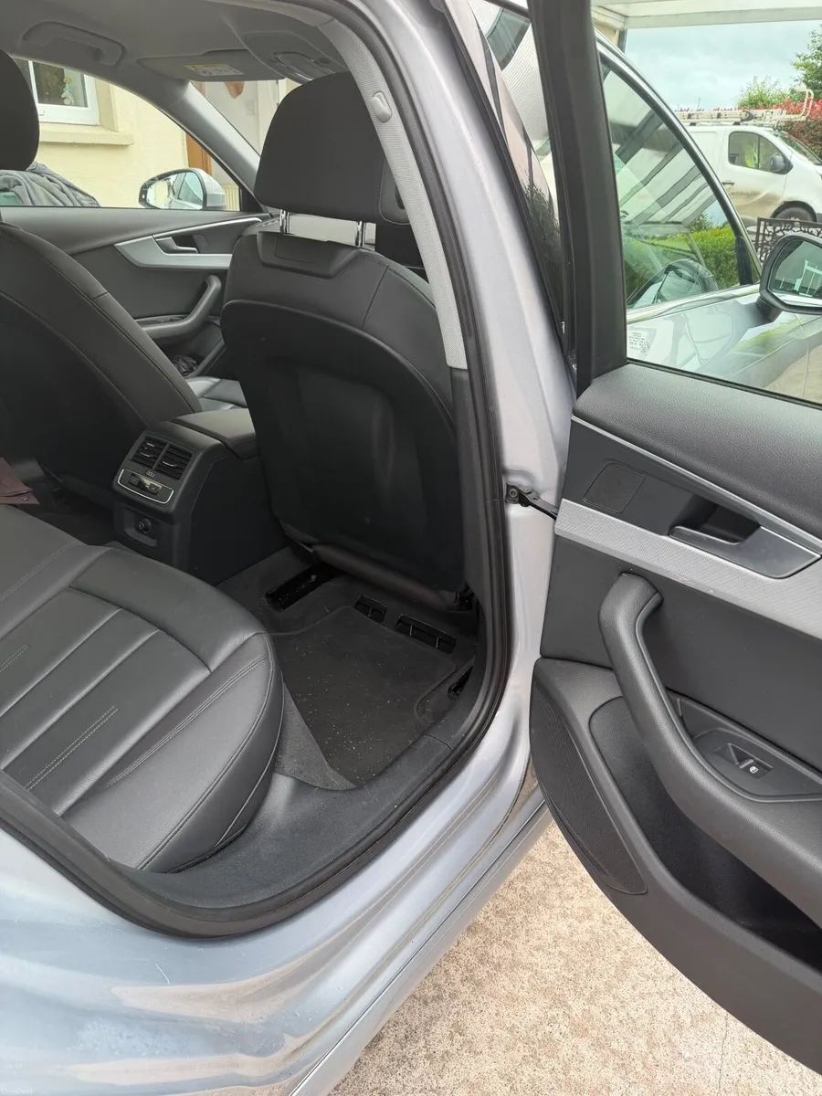 Audi A4 35 TDI 163HP S-T SE 4DR AUT - Image 6