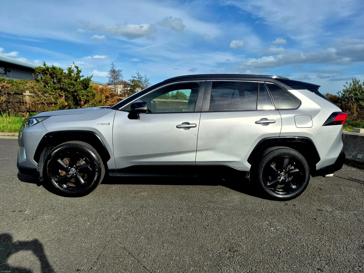 2019 TOYOTA RAV4 2.5 SPORT HYBRID AUTO - Image 2