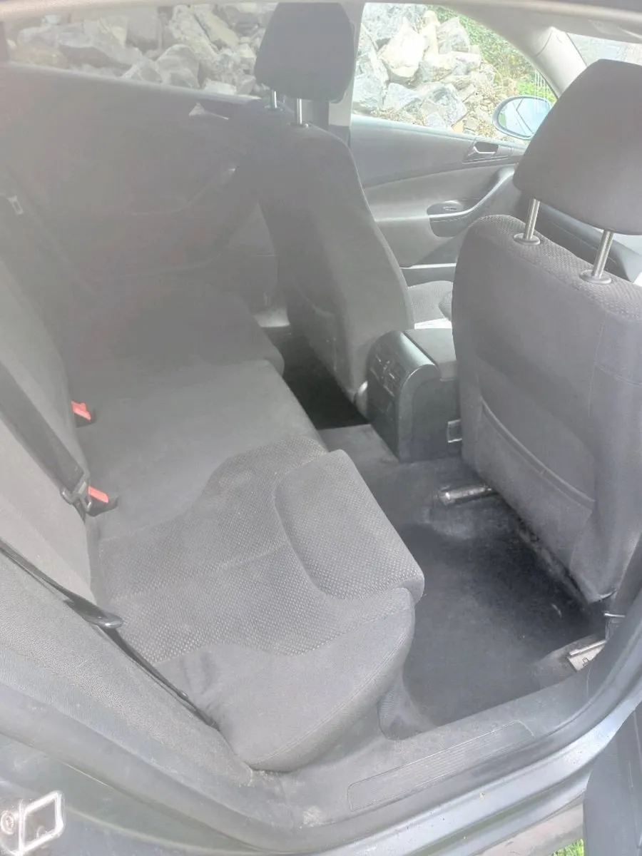 VW Passat - Image 6