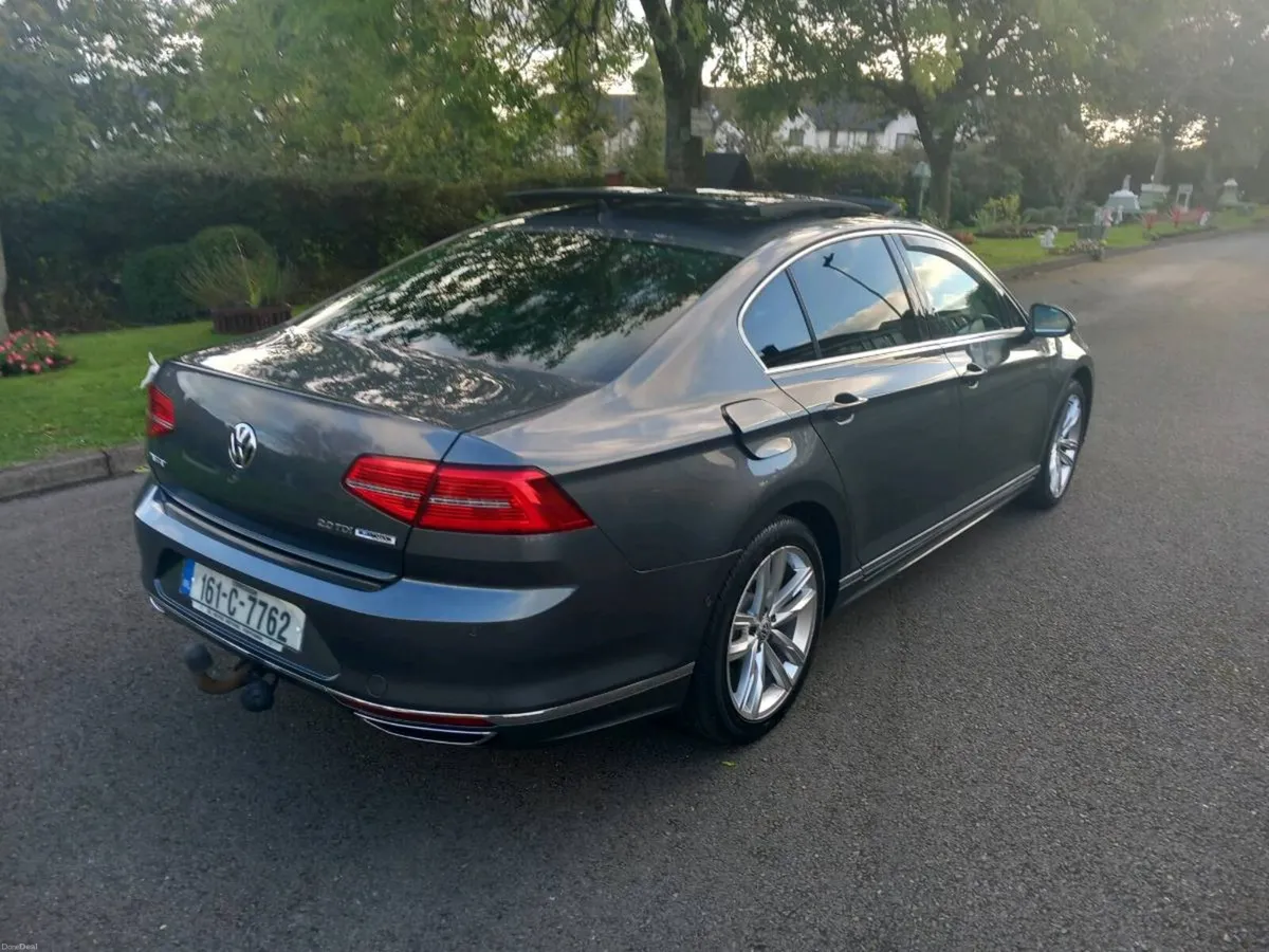 161 Volkswagen Passat 2L 150 BHP - Image 4