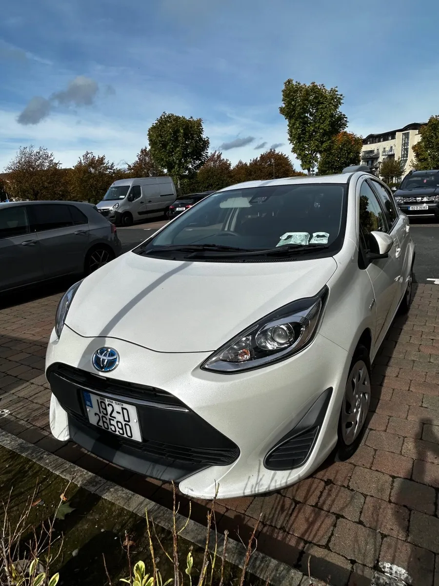 Toyota Aqua 2019 hybrid  automatic - Image 1