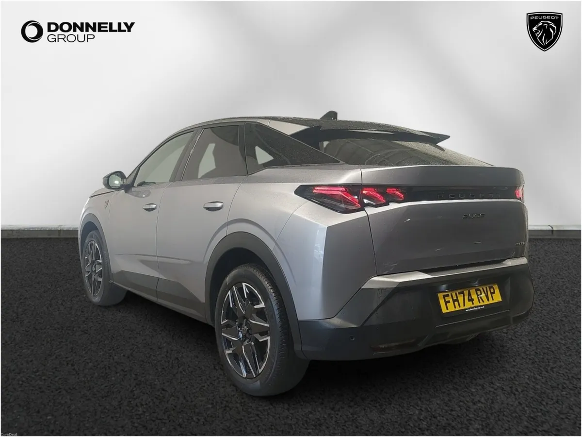 Peugeot 3008 1.2 Hybrid 136 GT 5dr e-DSC6 - Image 2