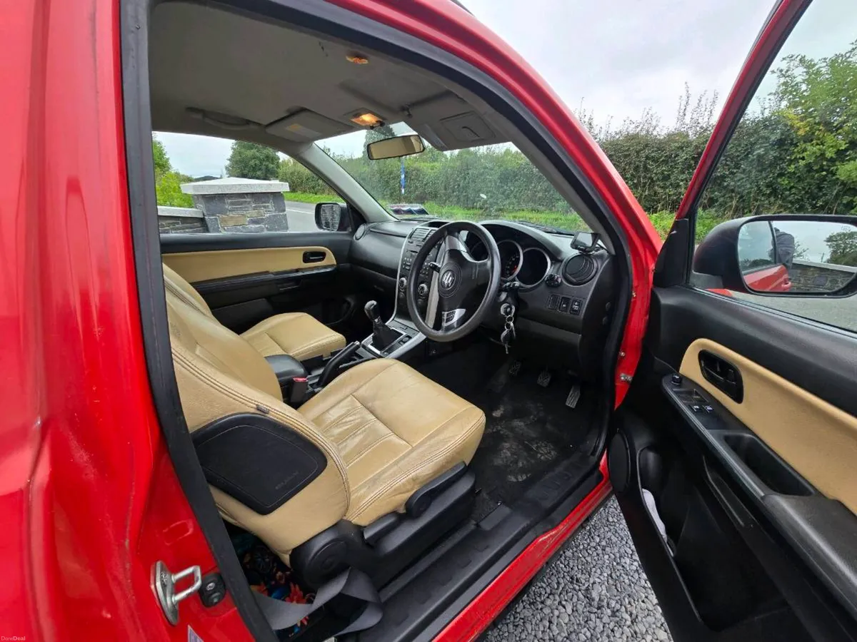SUZUKI GRAND VITARA - Image 4
