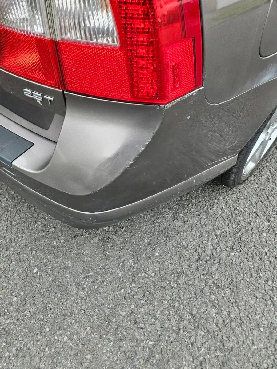 Volvo V70 2.5 petrol - Image 3