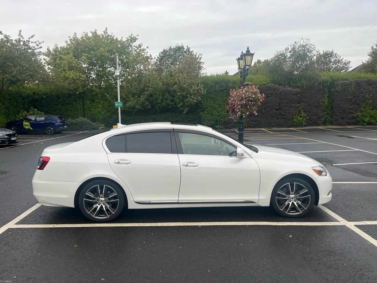 Lexus 450H - Image 3