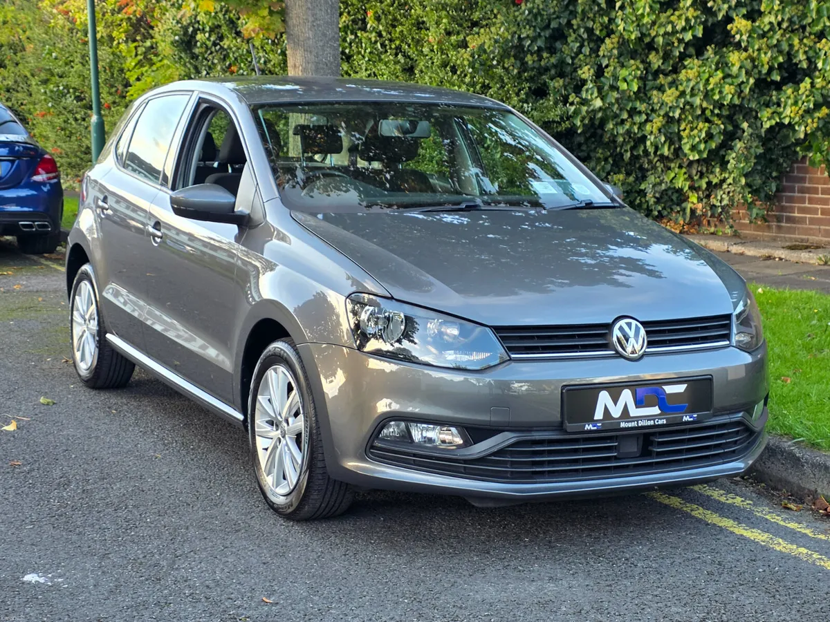 2015 Volkswagen Polo Trendline 1.0 Manual Petrol - Image 4