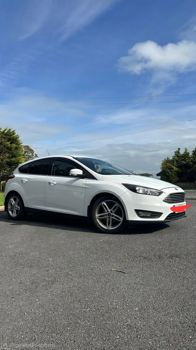 Ford Focus 2016 Zetec 125PS - Image 1