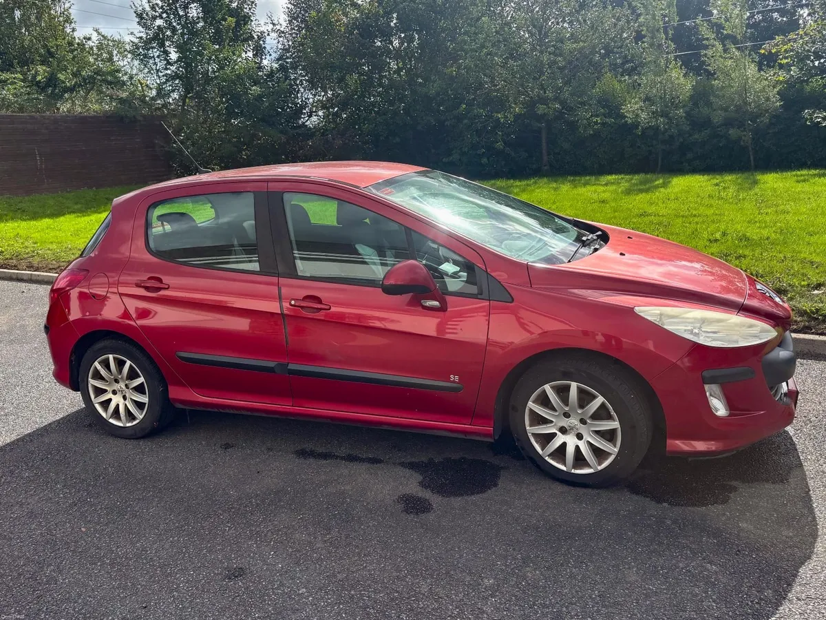 Peugeot 308 2010 - Image 1