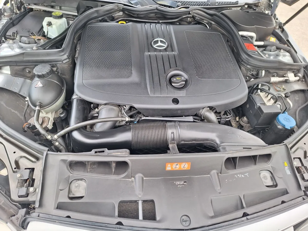 Mercedes-Benz C-Class 2013 - Image 3