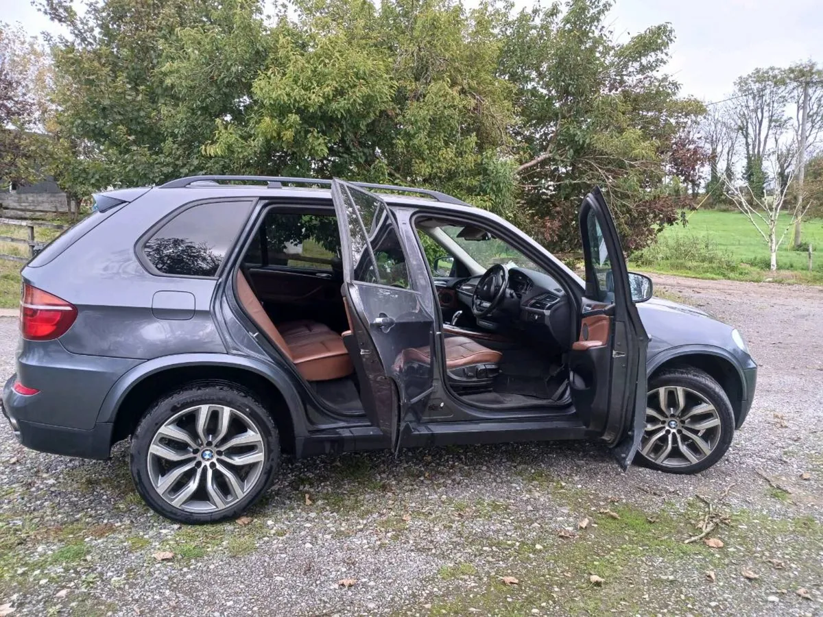 BMW X5  XDRIVE 40d Crew cab - Image 5