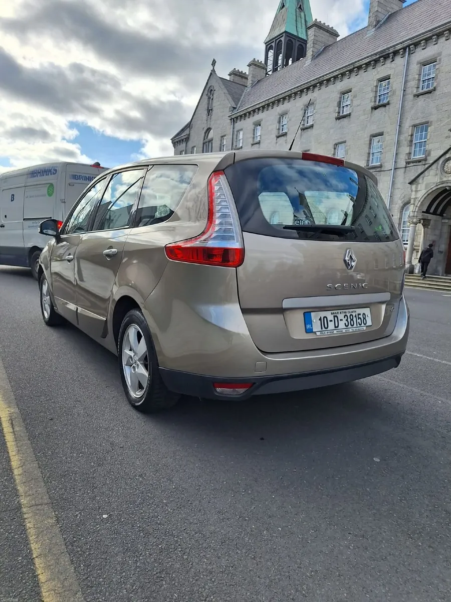 Renault Grand Scenic 2010 - Image 5
