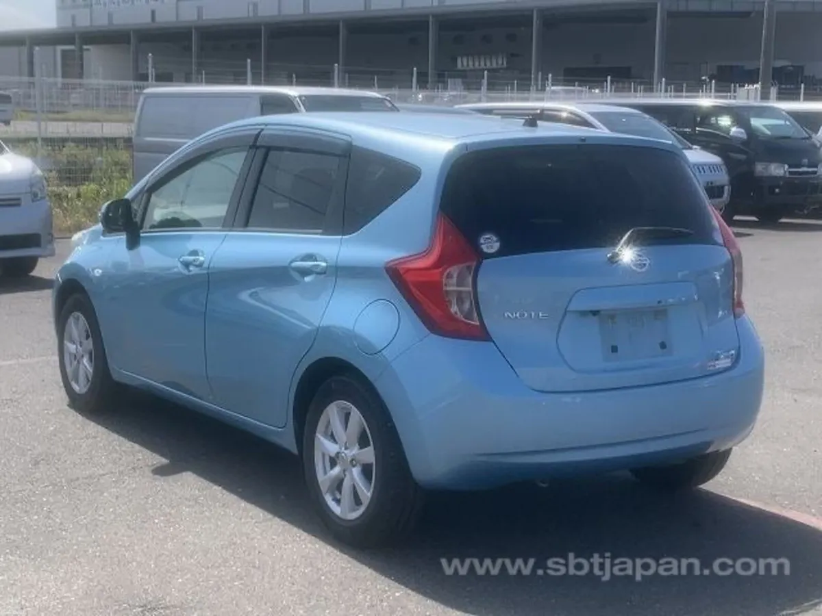 2013 Nissan Note  Immaculate Condition   Automatic - Image 3