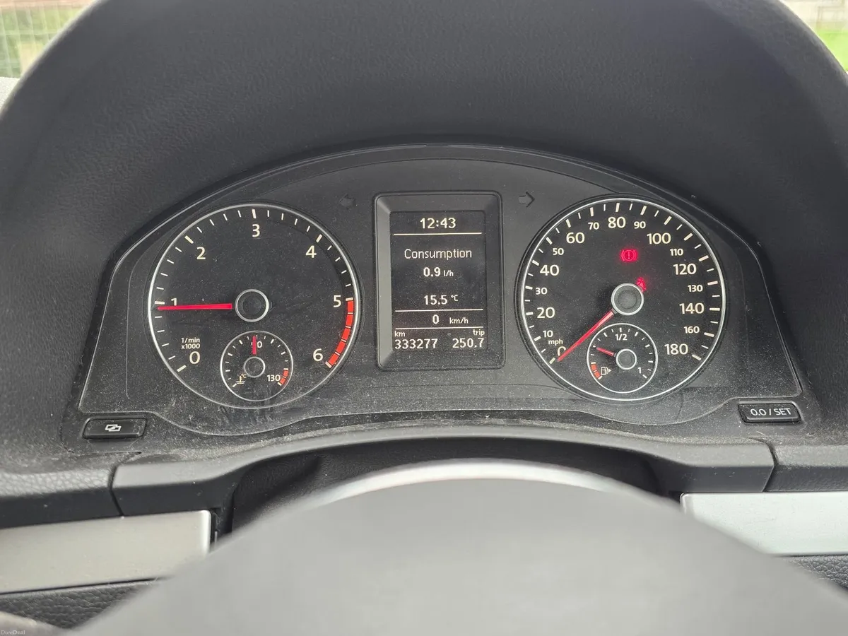 Volkswagen Scirocco TDI GT 2010 - Image 2