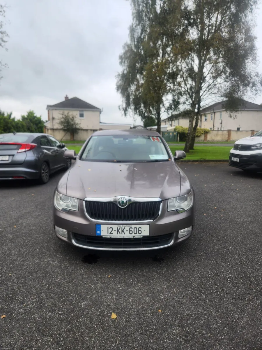 2012 Skoda Superb - Image 1