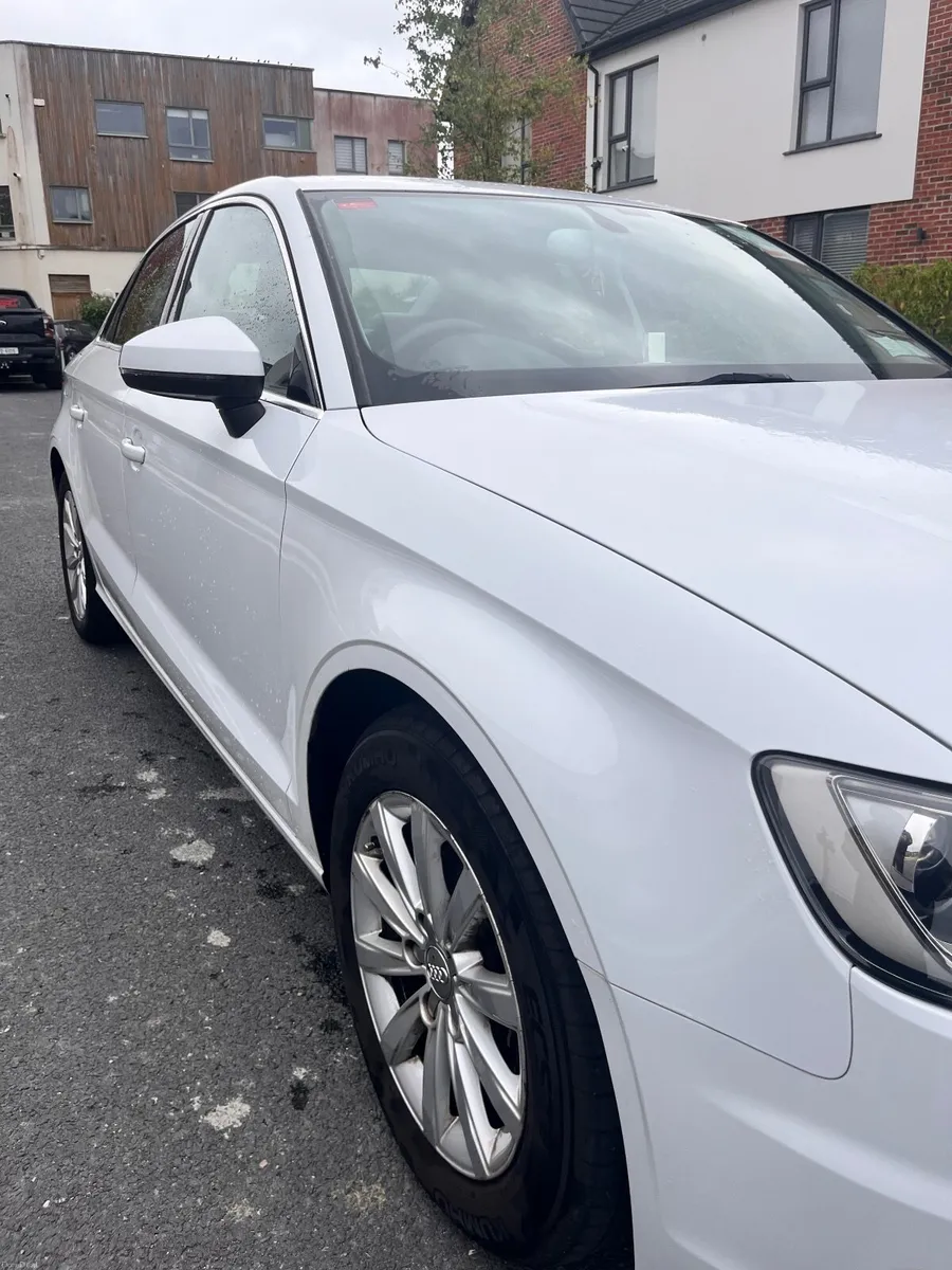 Audi A3 TFSI 1.4 Saloon — 2014 - Image 3