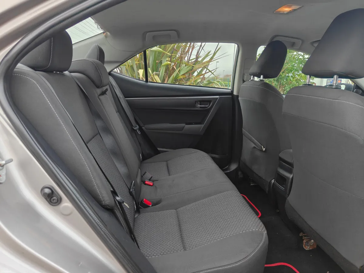 2016 Toyota Corolla 1.4 D4D NCT  until 31/10/27 - Image 6