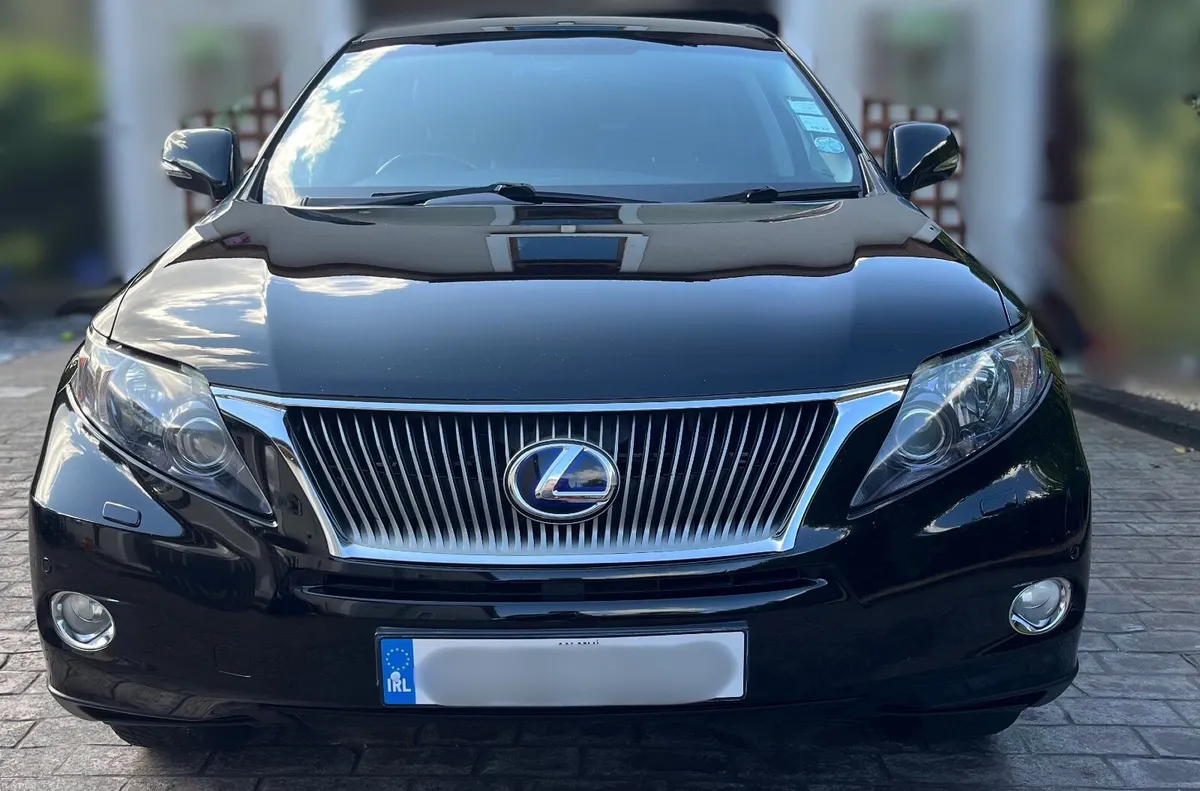 Lexus RX450h - Image 1