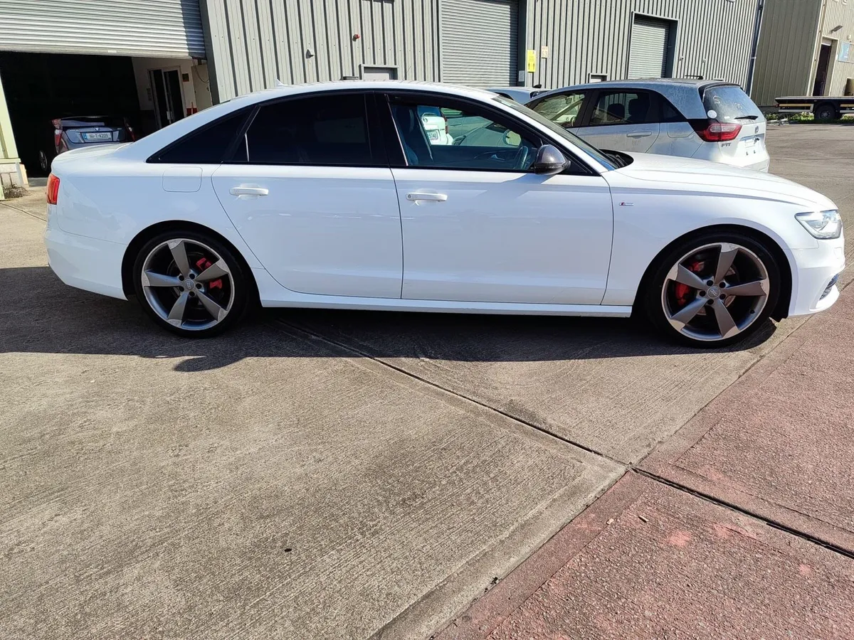Audi A6 Black Edition - Image 5