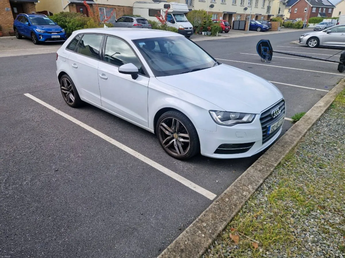 2013 AUDI A3 - Image 2