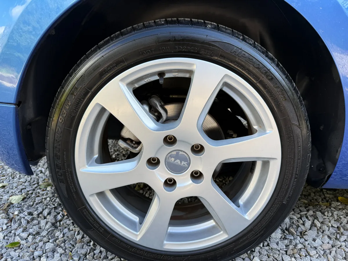 1.2 PETROL AUTO 30K MILES GT LINE - Image 5