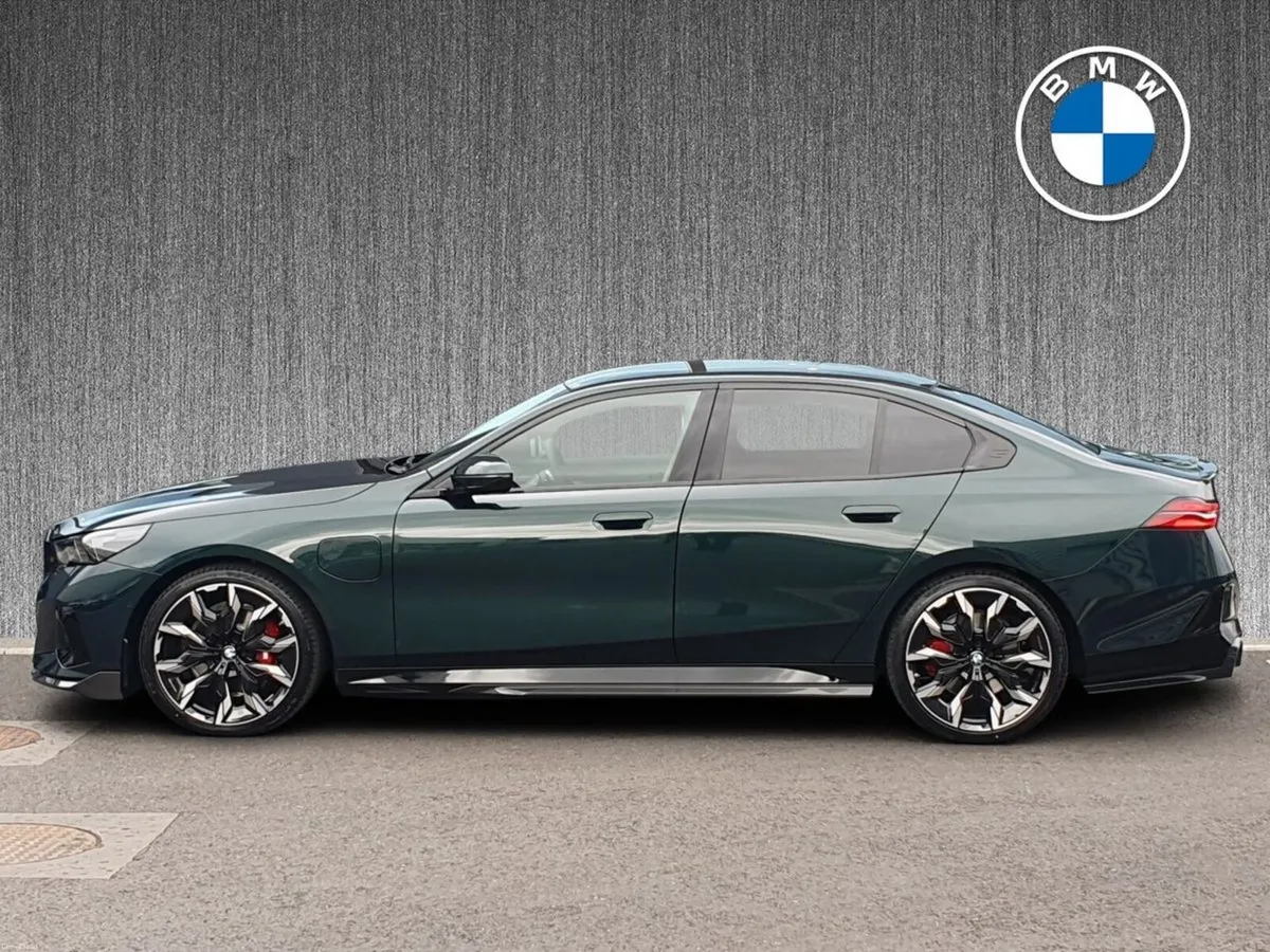 BMW 5-Series 530e M Sport Pro Saloon - Image 3