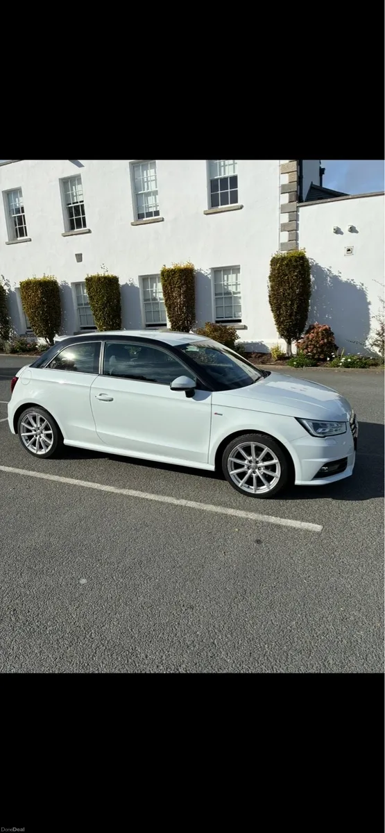Audi A1 S-Line 1.0 TFSI - Image 4