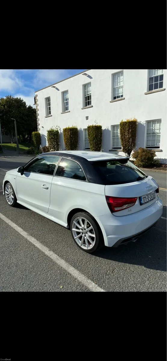 Audi A1 S-Line 1.0 TFSI - Image 2