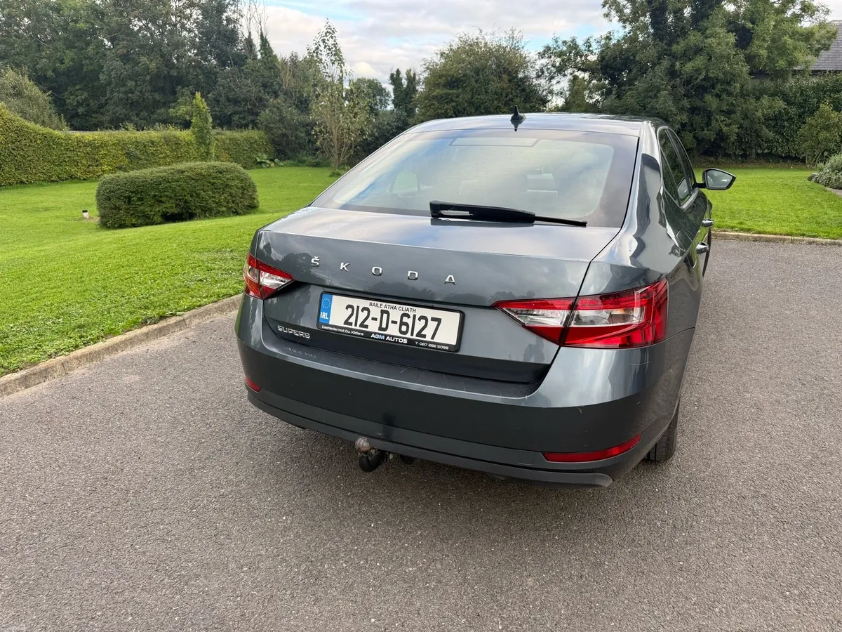 Skoda Superb - Image 3
