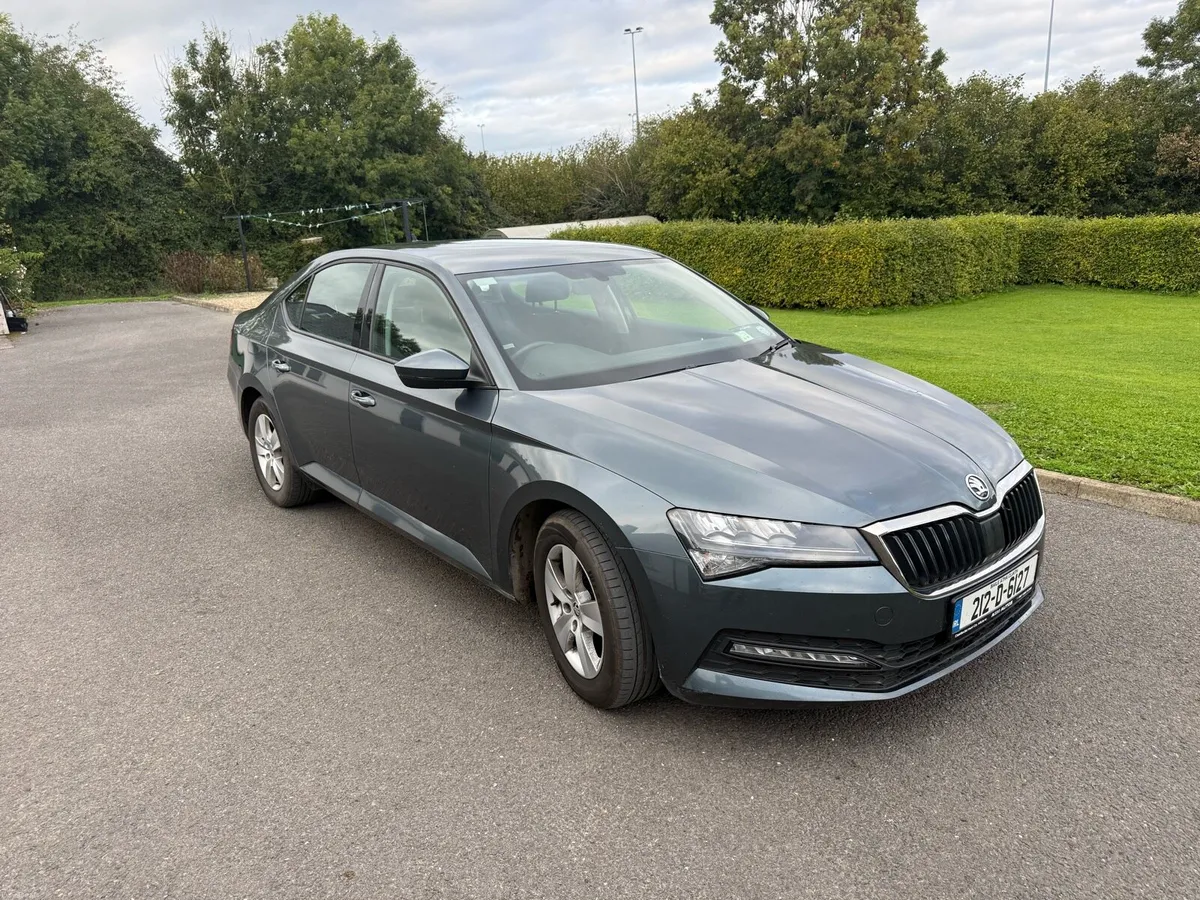Skoda Superb - Image 5