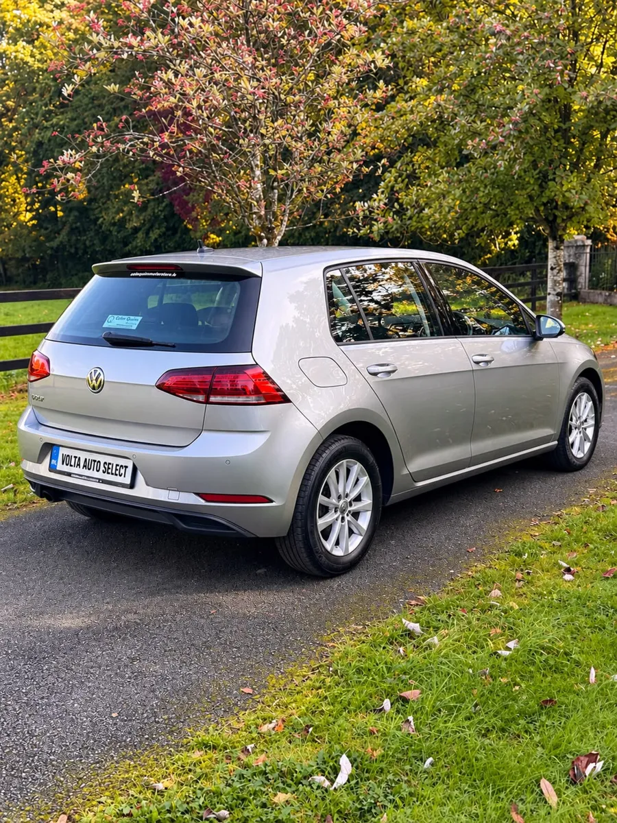 Volkswagen Golf 1.6TDI Trendline 191 - Image 3