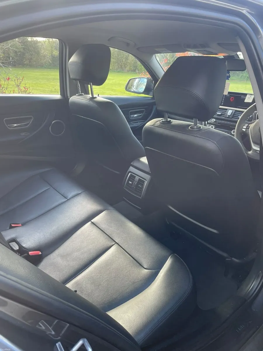 BMW 3-Series 2016 (€12,500) - Image 3