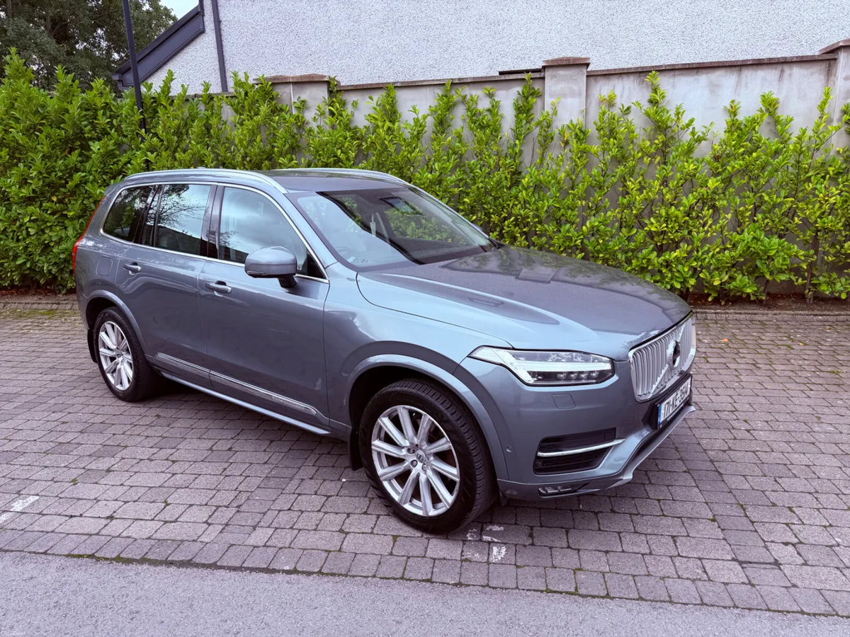 2017 VOLVO XC90 D4 INSCRIPTION 7 SEATS AUTOMATIC - Image 1